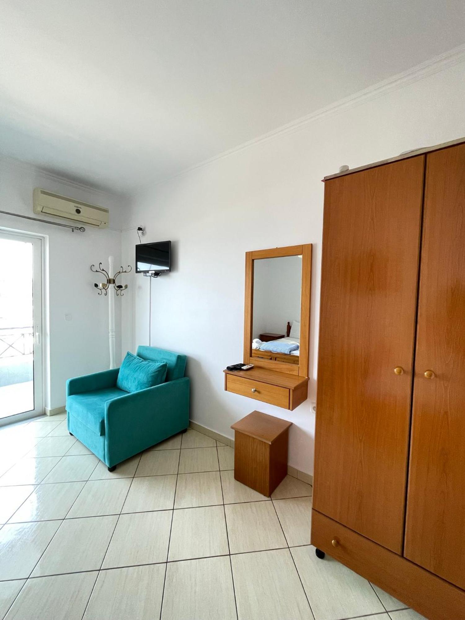 Spilea Apartments Himara Szoba fotó